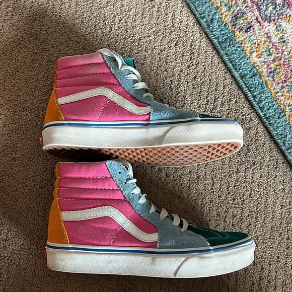 Vans 🏁 - Picture 2 of 6